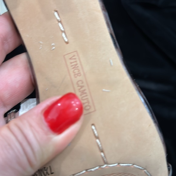 Vince Camuto strappy heels - Picture 7 of 9